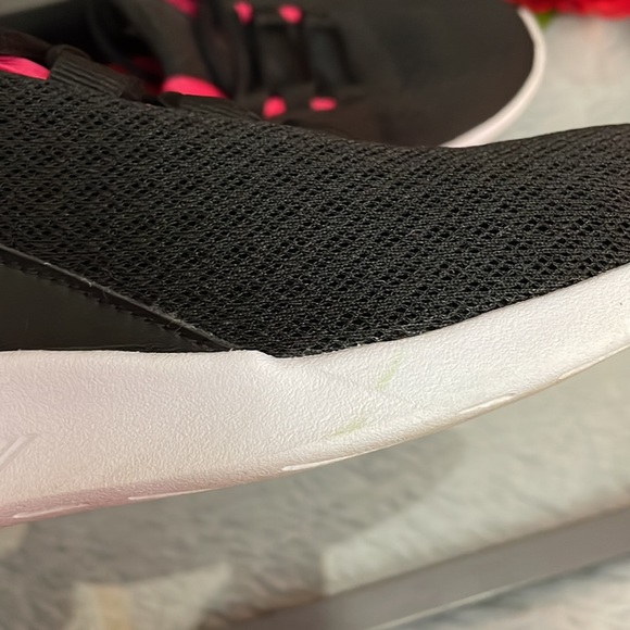 Nike Viale Sportswear Shoes - Picture 14 of 16